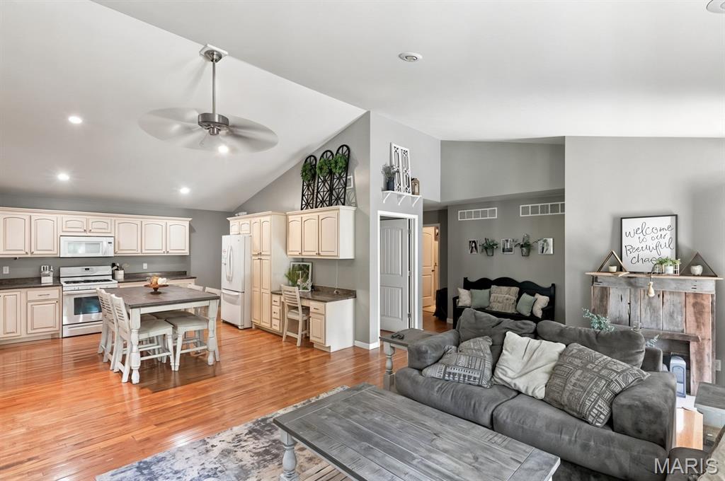 251 Farris Road