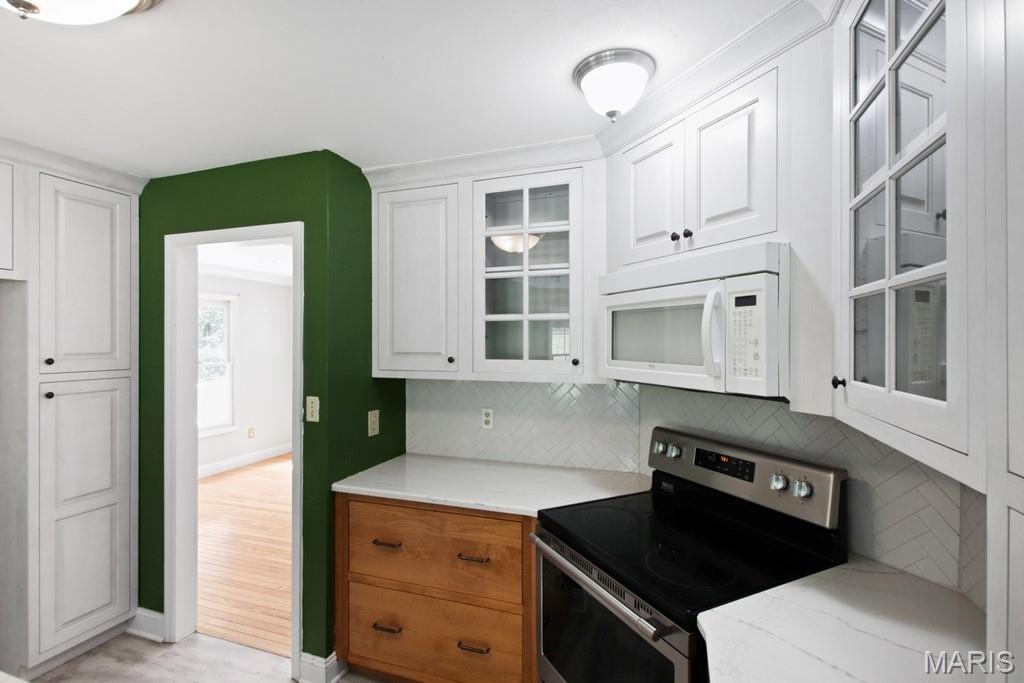 308 Deep Woods Drive