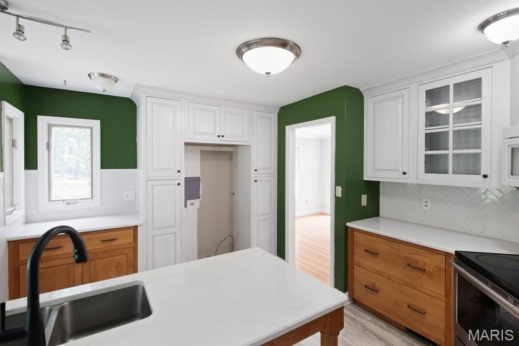 308 Deep Woods Drive