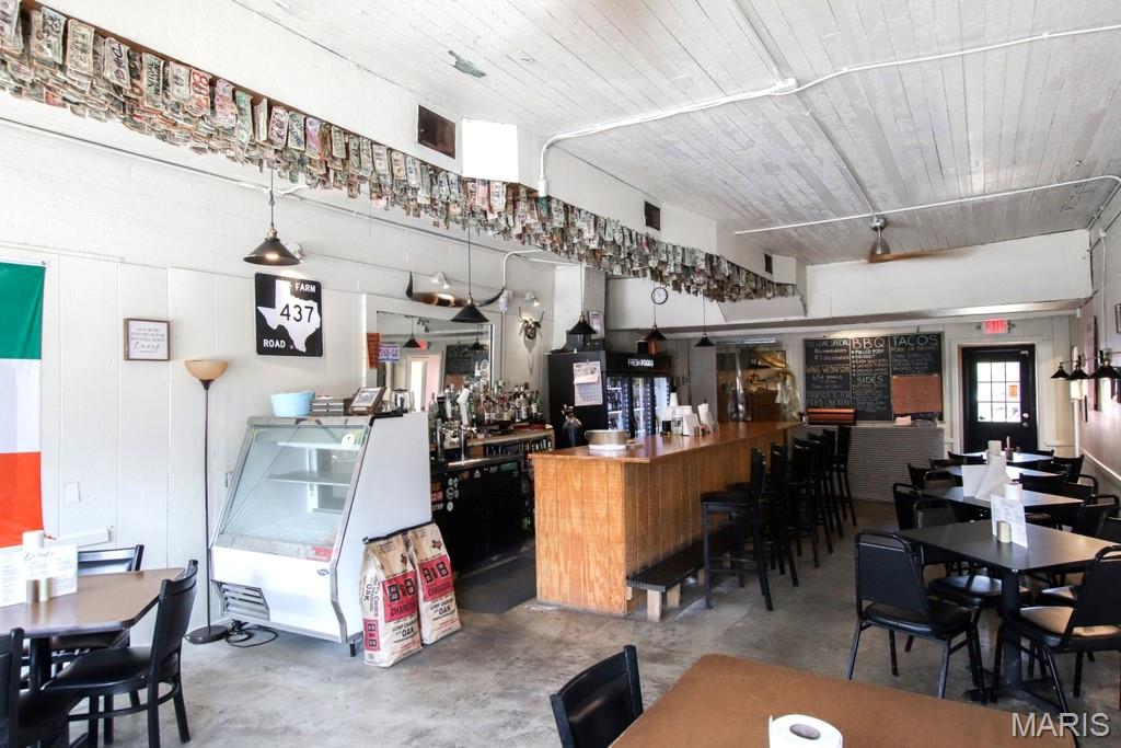 211 Highway 50