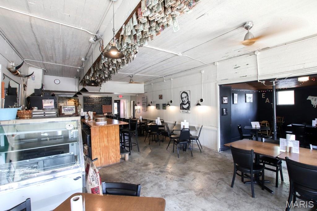 211 Highway 50