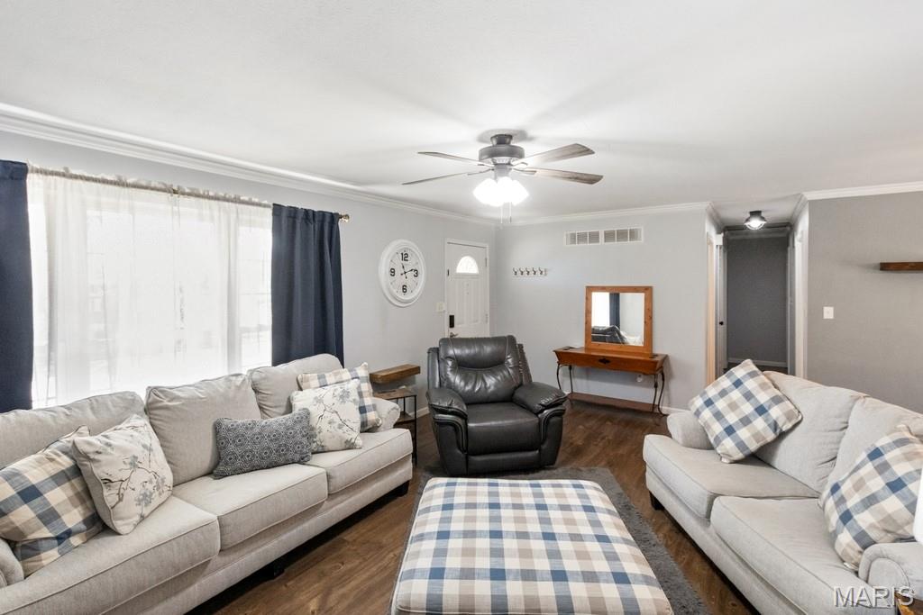 641 Falcon Drive
