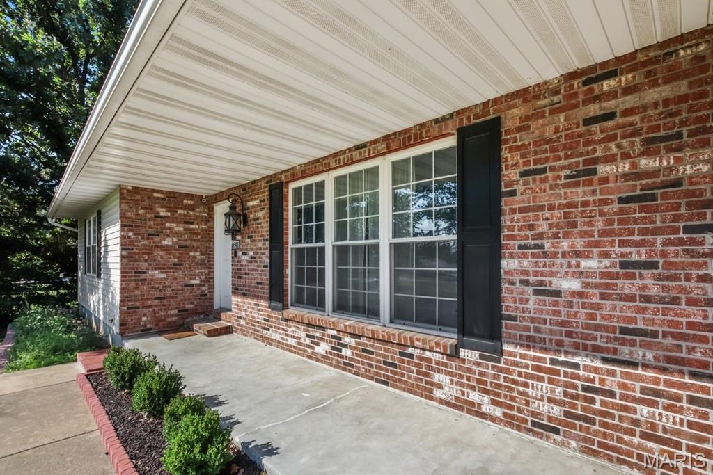 641 Falcon Drive