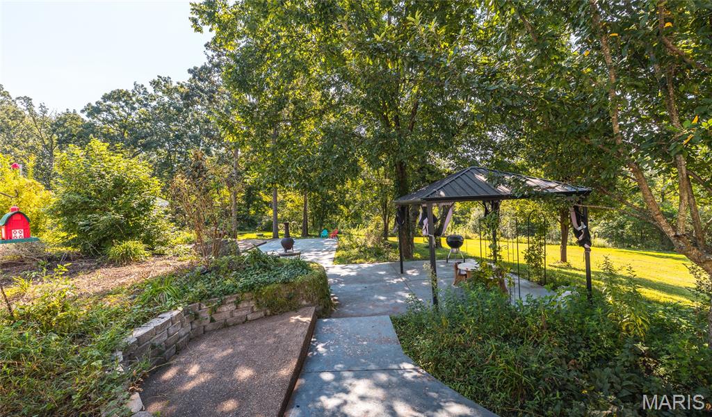 394 Sunset Echo Road