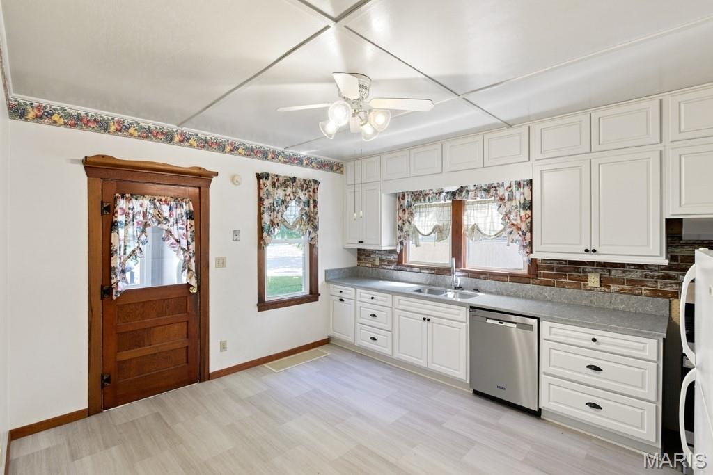 301 Red Oak Avenue