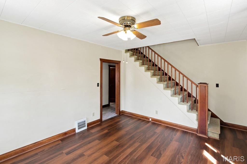 301 Red Oak Avenue