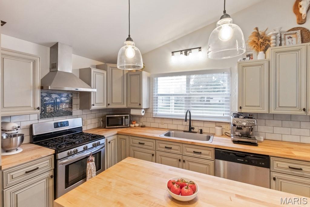 237 Watson Road, 225 Hobart Street