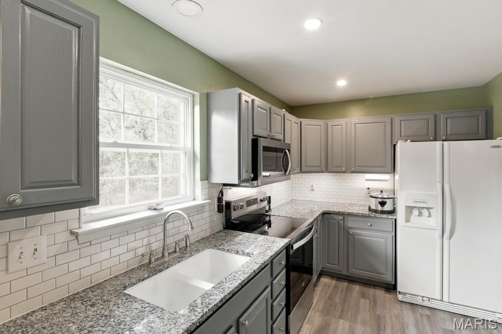 528 Bluebird Lane