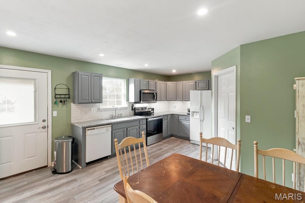 528 Bluebird Lane