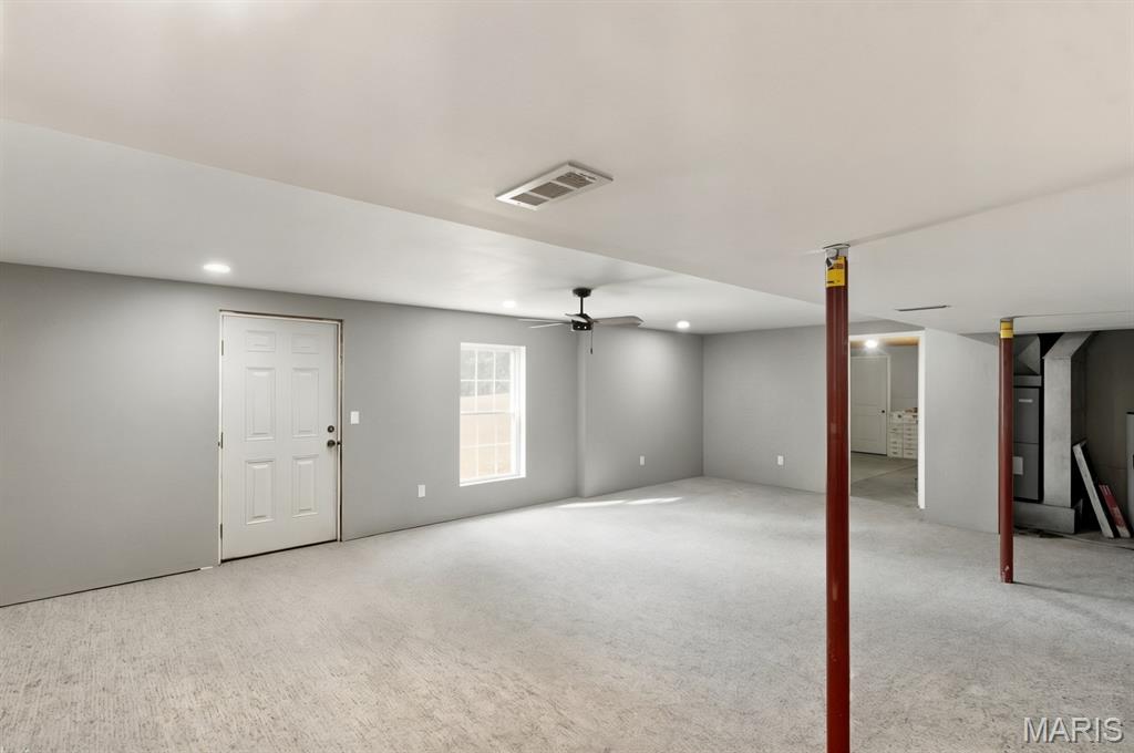 528 Bluebird Lane