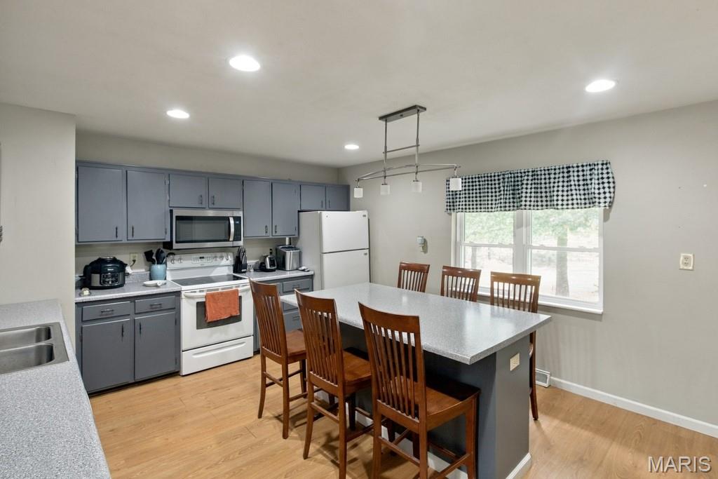1335 Wildcat Road