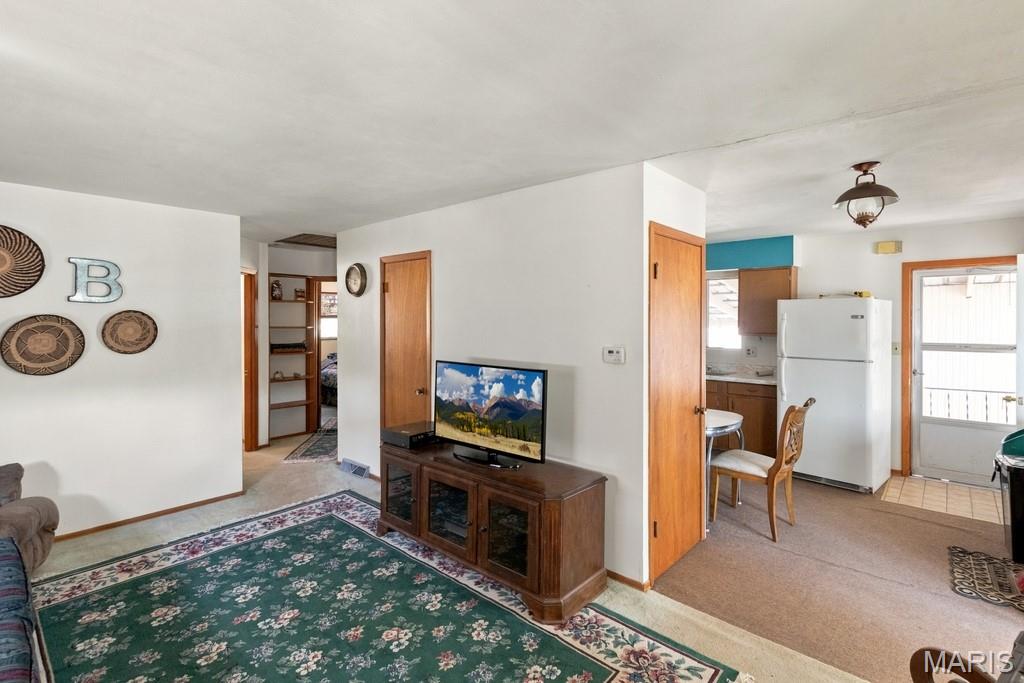 1862 Lakeshore Drive