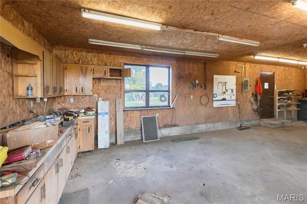 385 Woods Farm Road