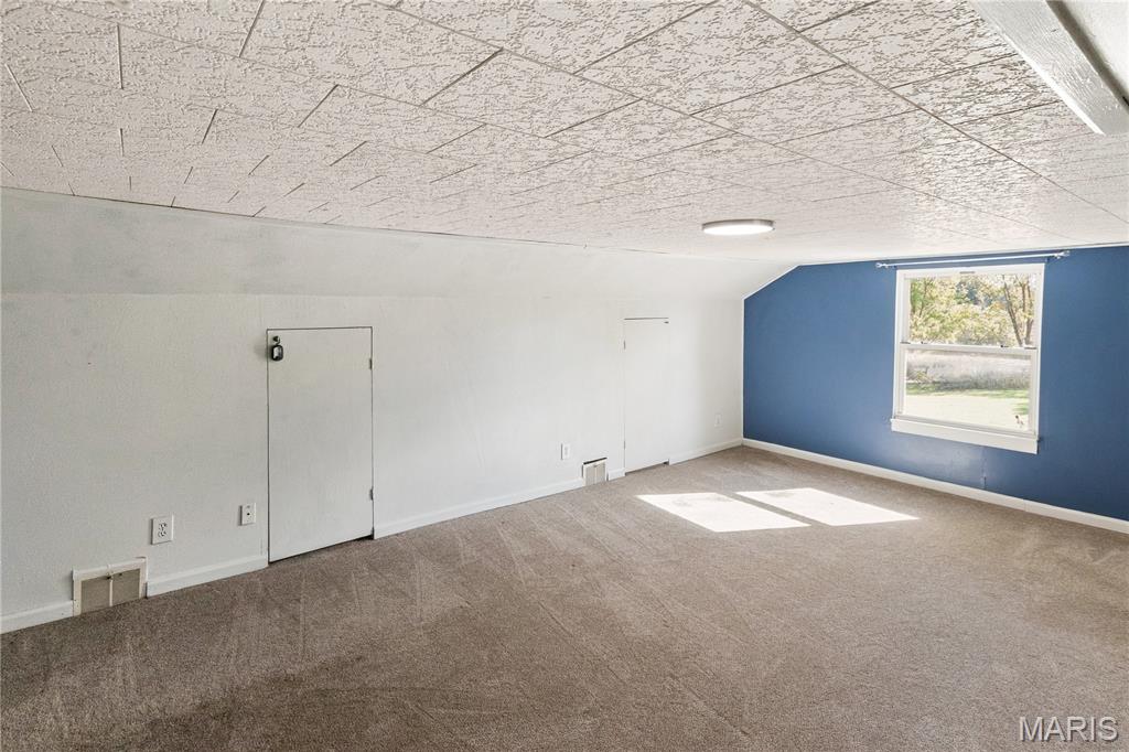 385 Woods Farm Road