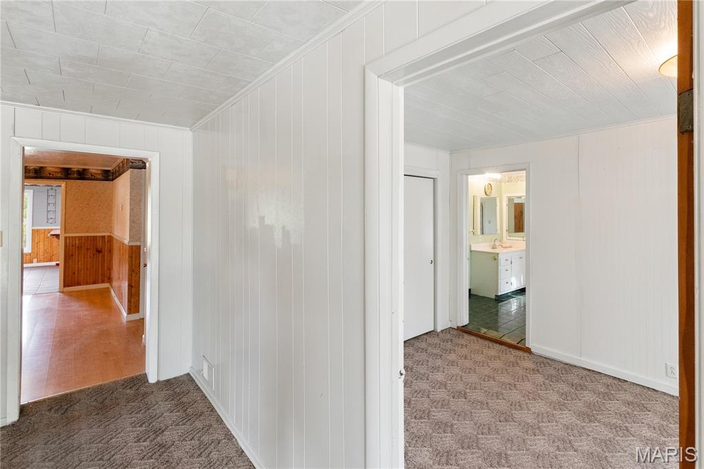 385 Woods Farm Road