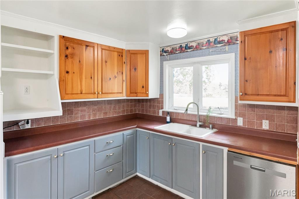 385 Woods Farm Road