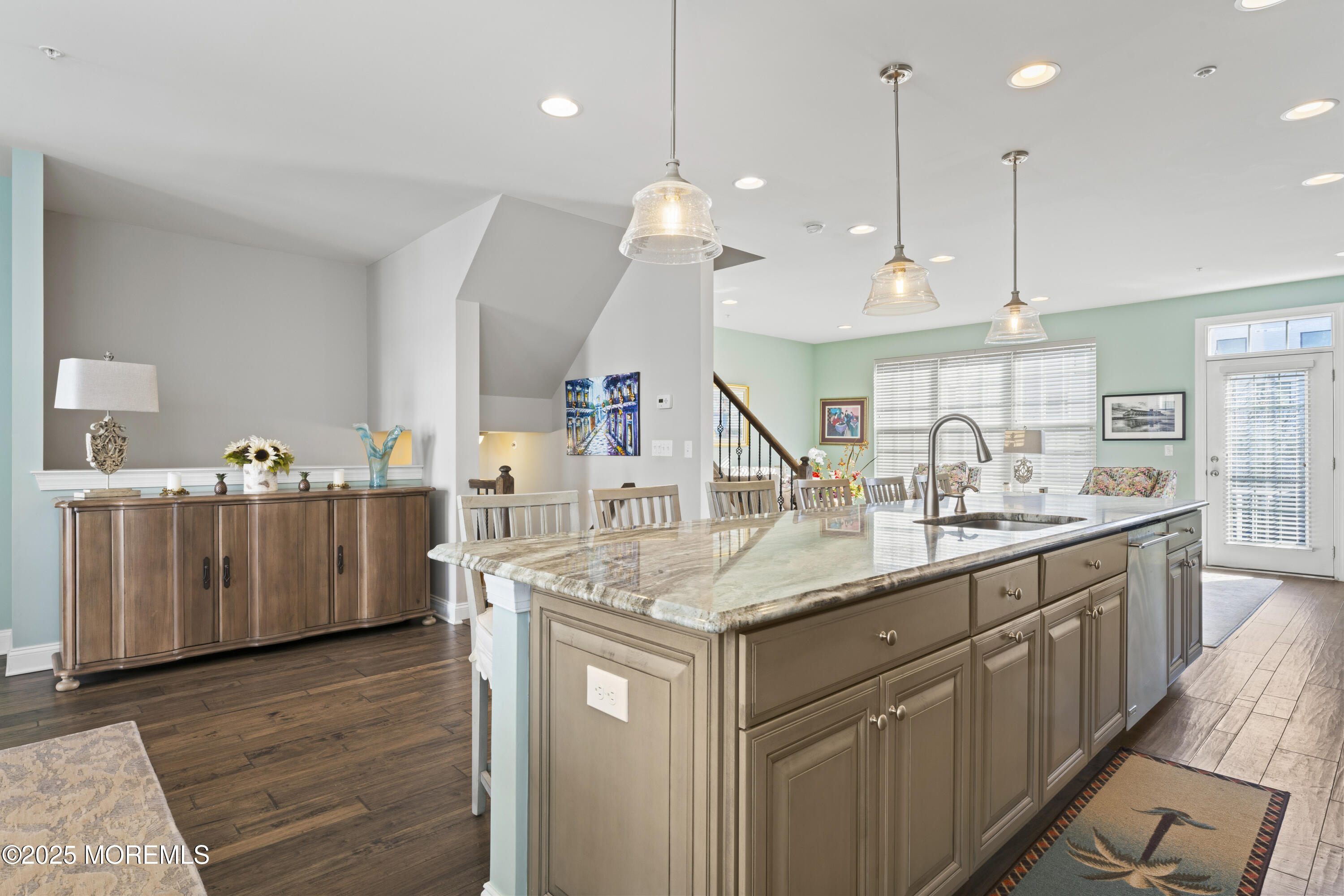 410 Sewall Avenue, 1