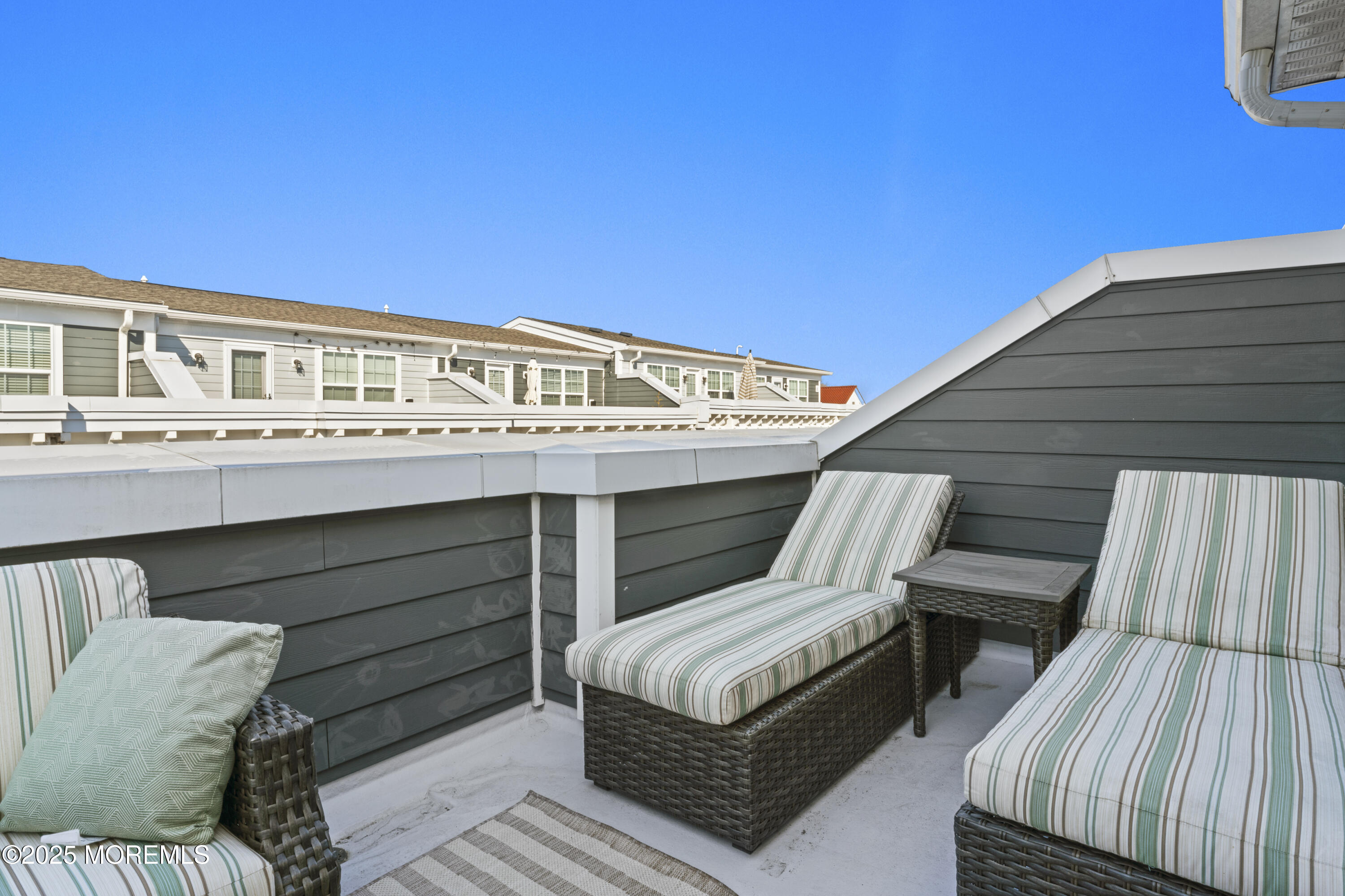 410 Sewall Avenue, 1