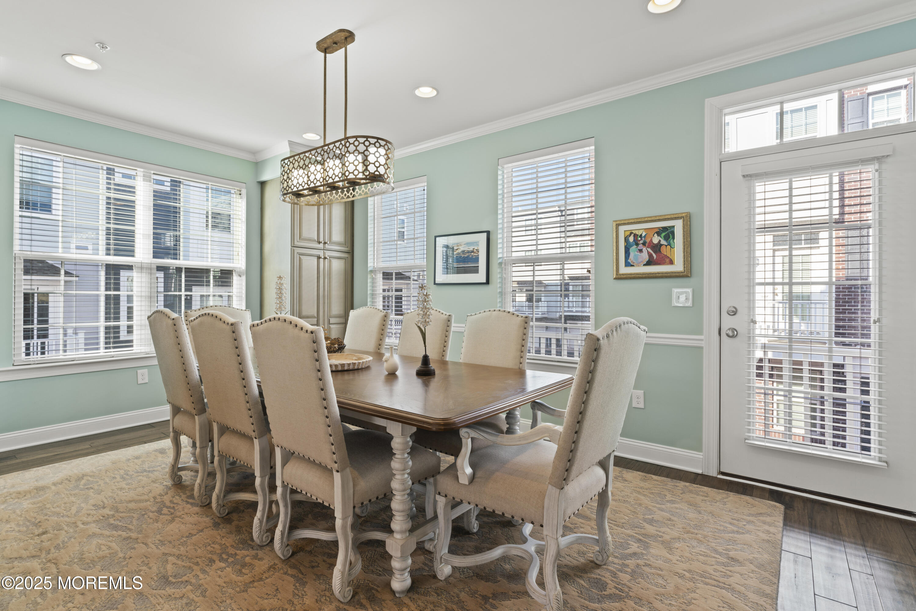 410 Sewall Avenue, 1