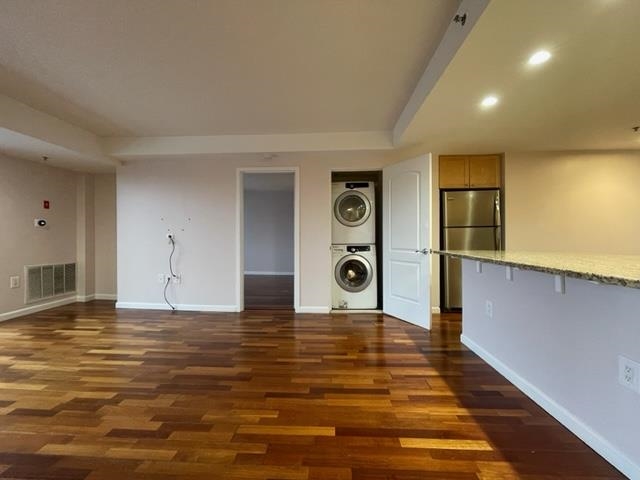 700 1ST ST Unit: 13T