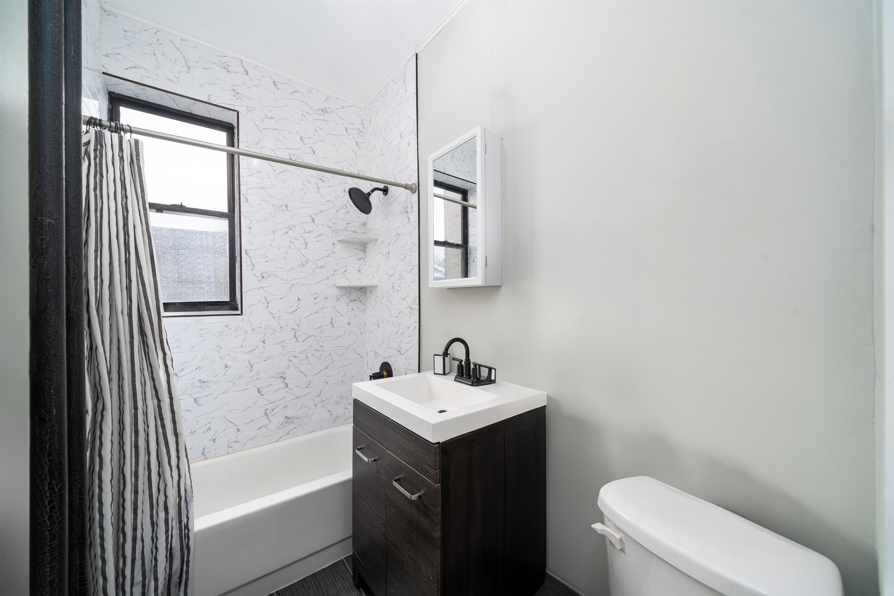 100 PROSPECT ST Unit: 204