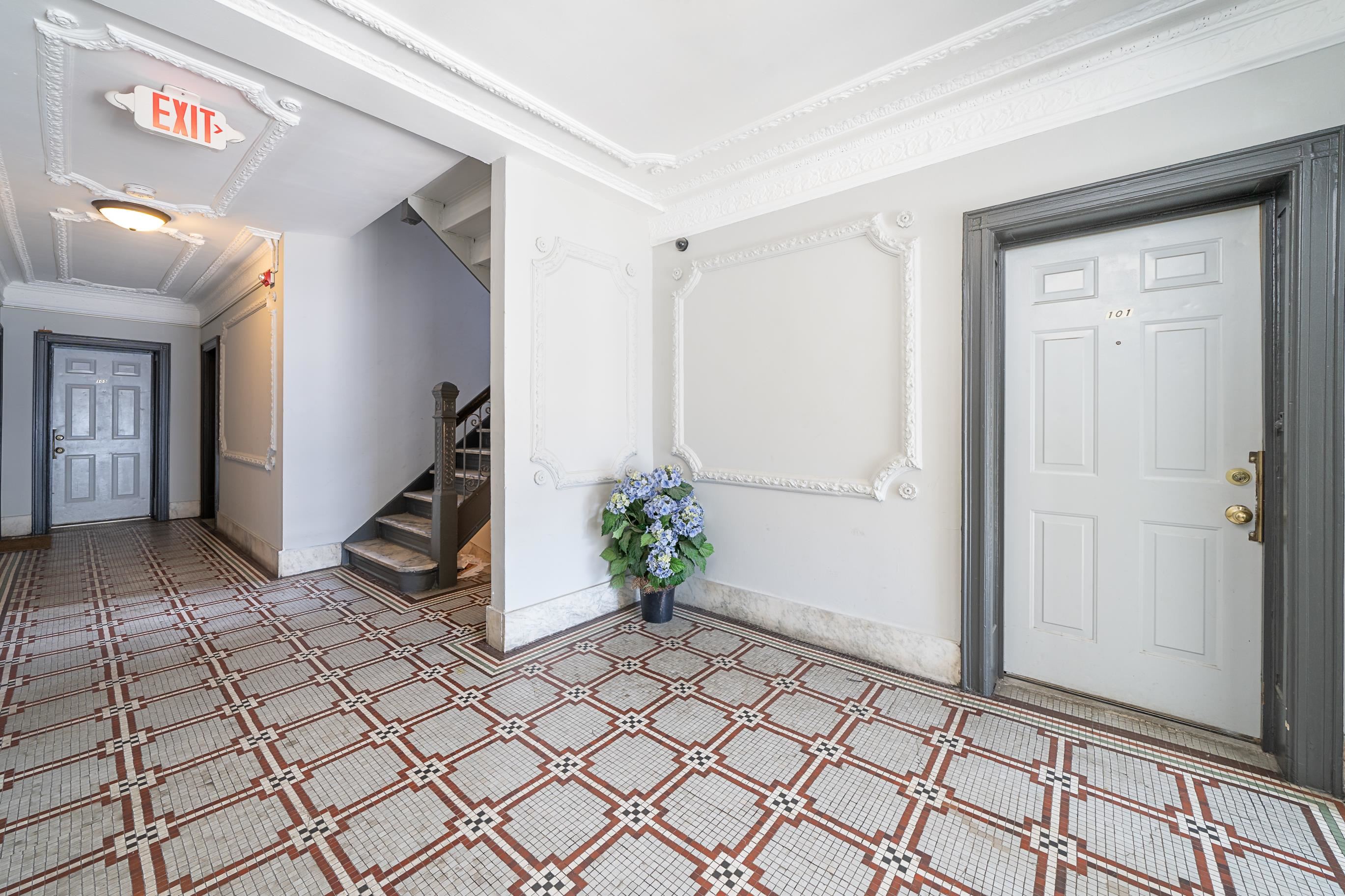 100 PROSPECT ST Unit: 204