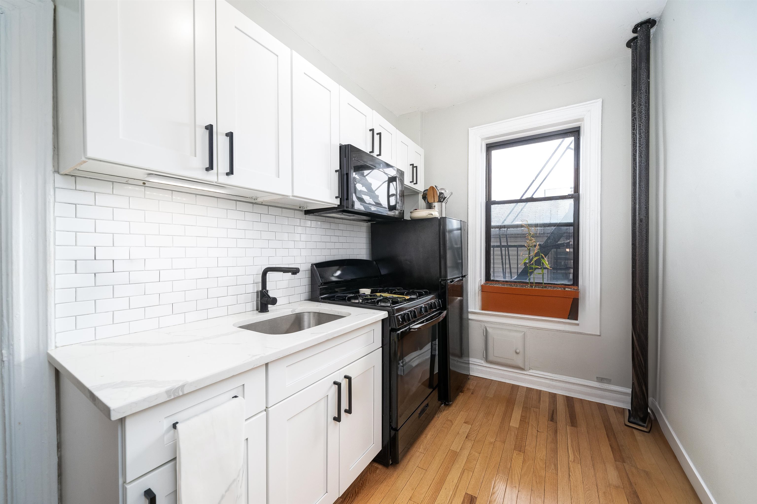 100 PROSPECT ST Unit: 204
