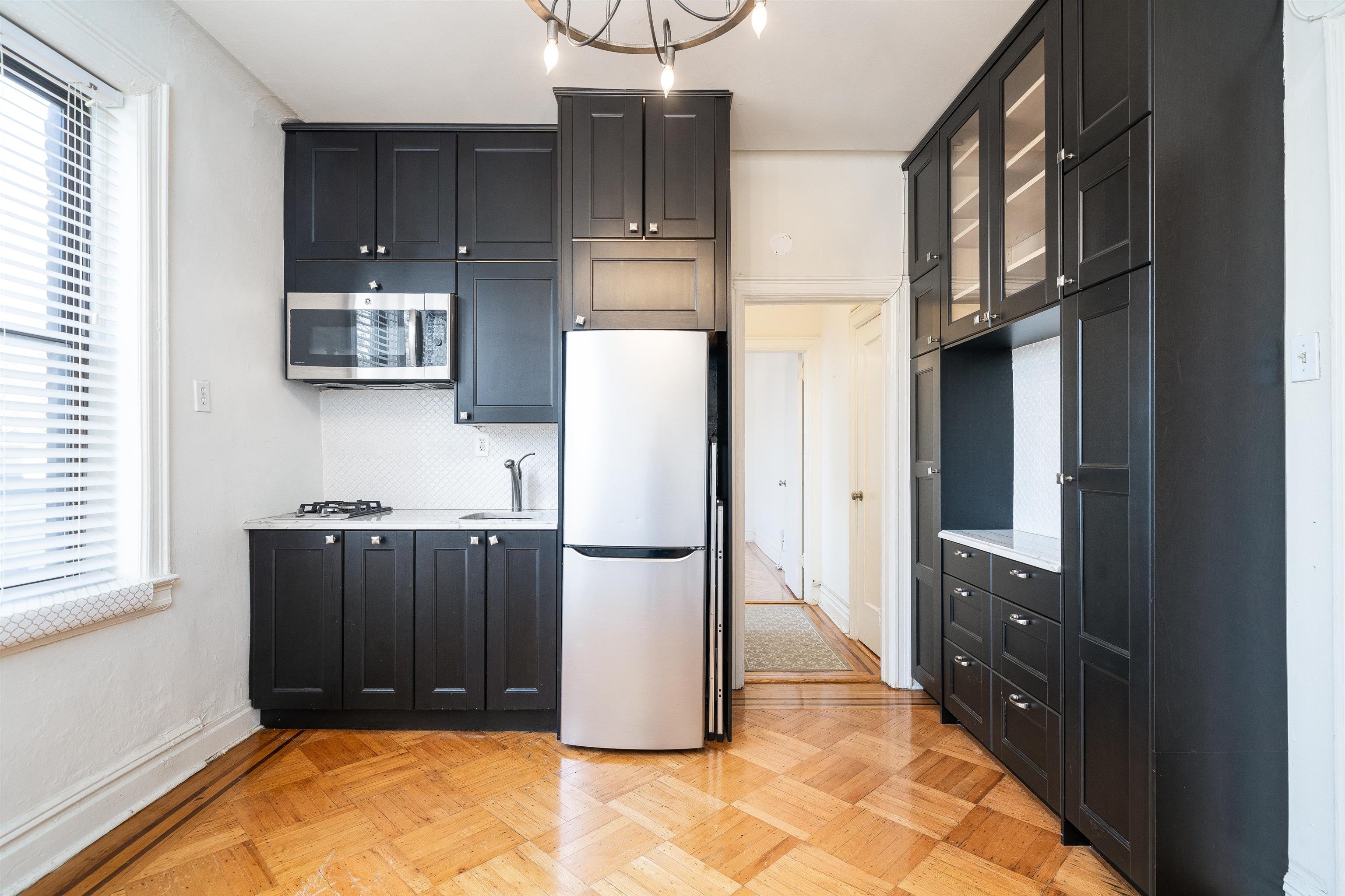 100 PROSPECT ST Unit: 305