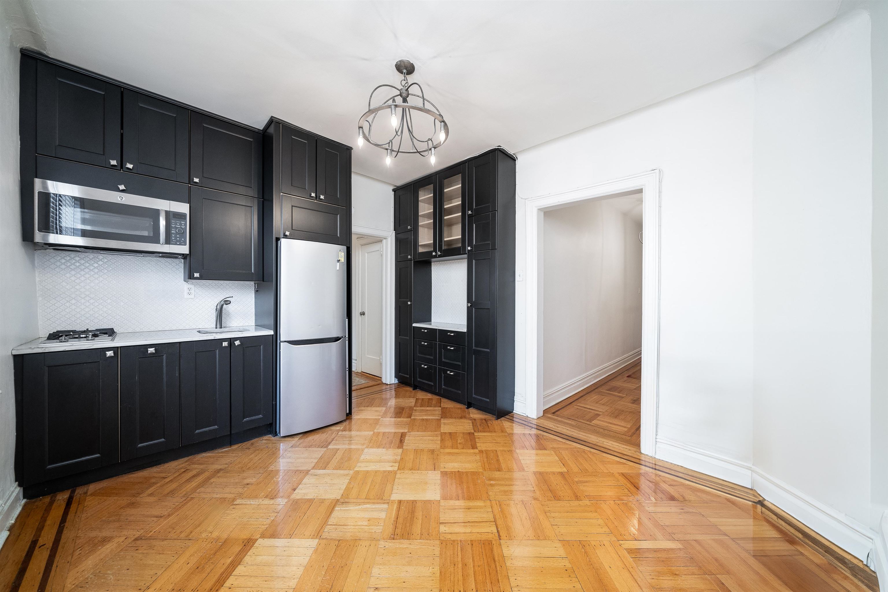 100 PROSPECT ST Unit: 305