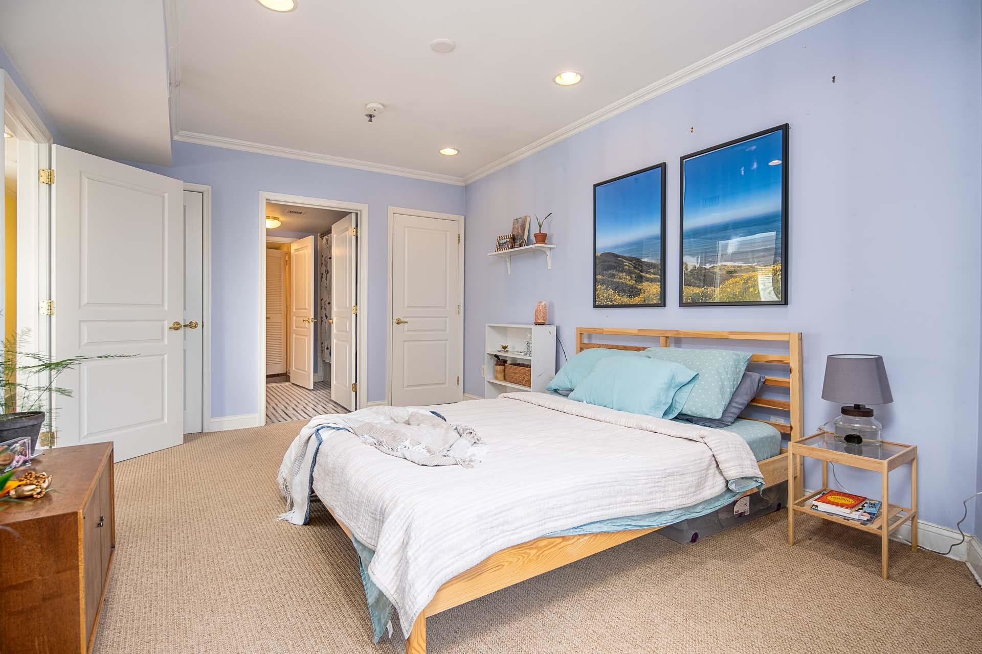 464 NEWARK ST Unit: 2A