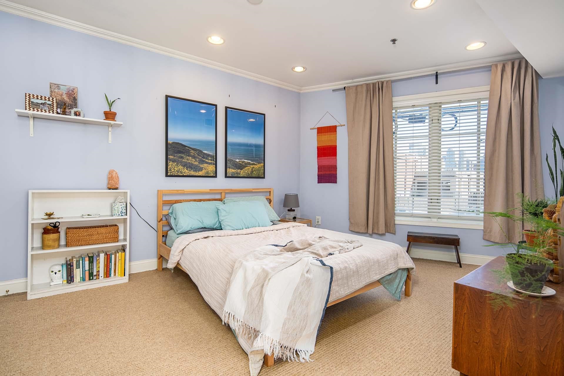 464 NEWARK ST Unit: 2A