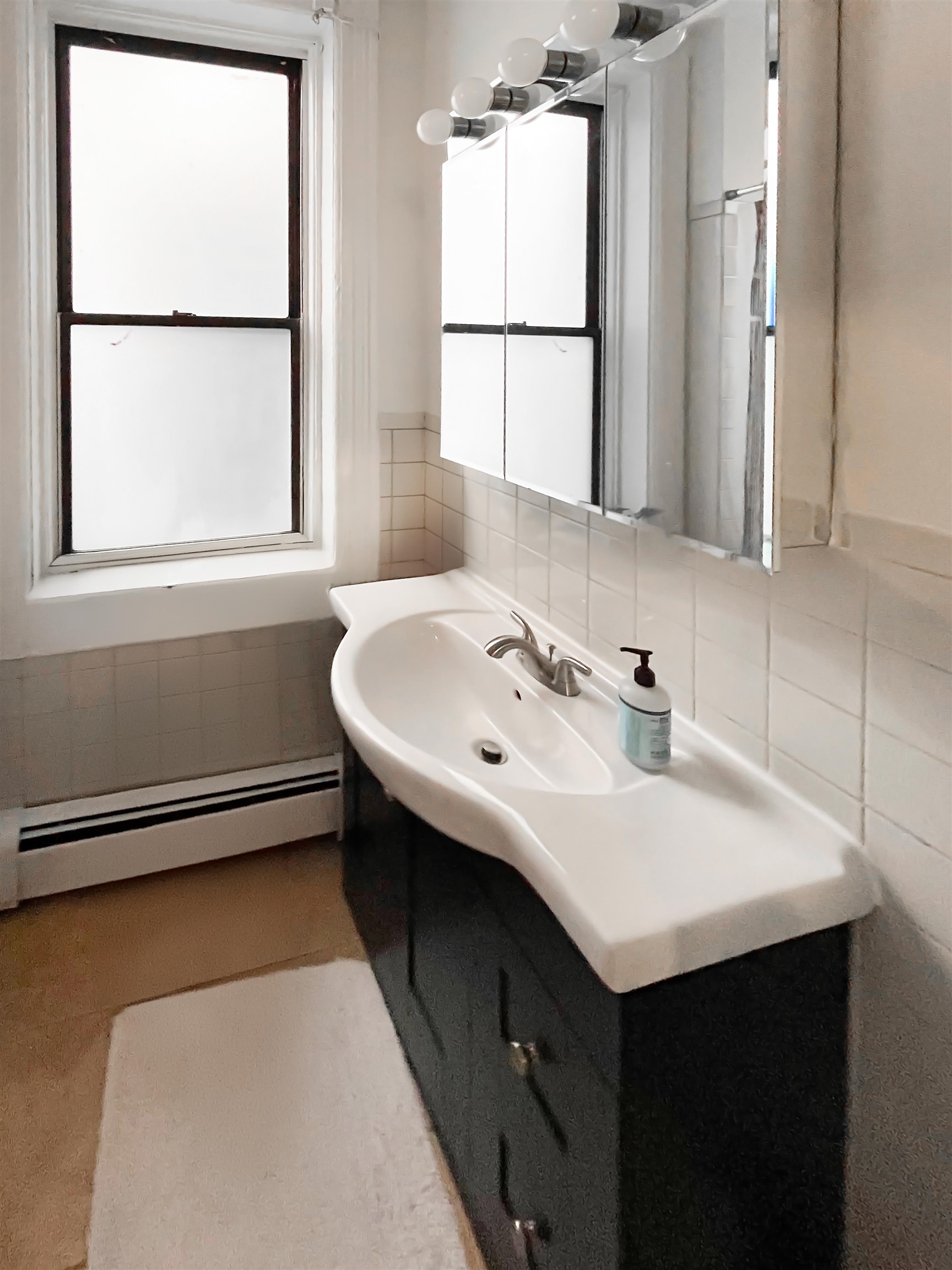 38 HAMILTON PL Unit: 201