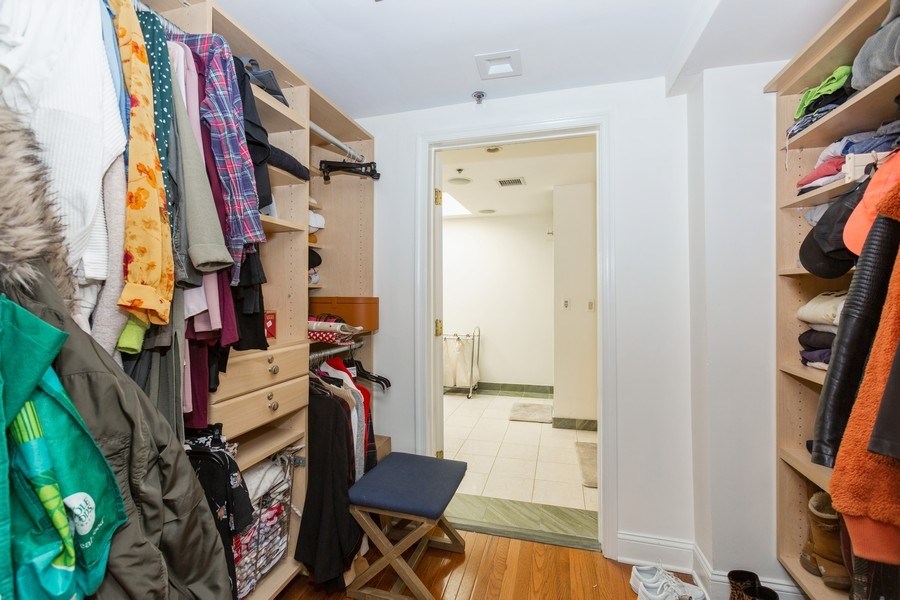 725 JEFFERSON ST Unit: 41