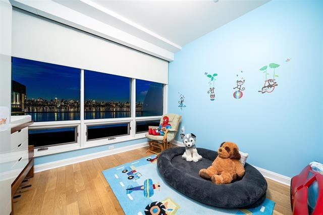 9 SOMERSET LANE Unit: PH 608