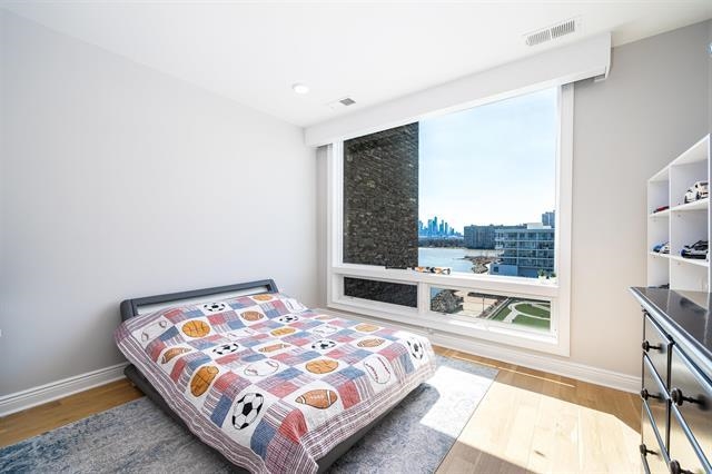 9 SOMERSET LANE Unit: PH 608