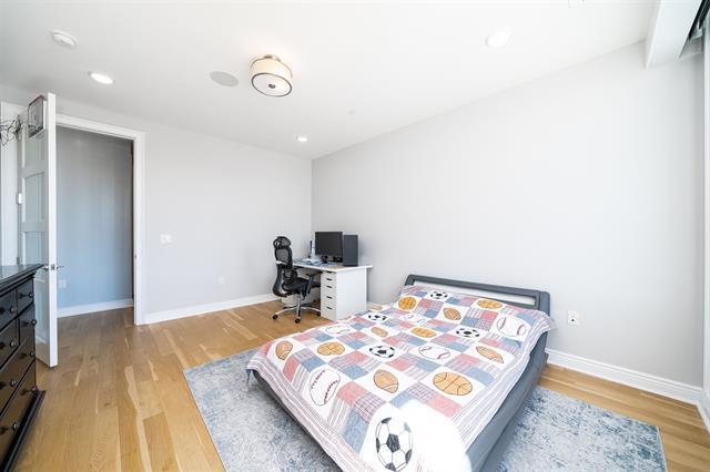9 SOMERSET LANE Unit: PH 608