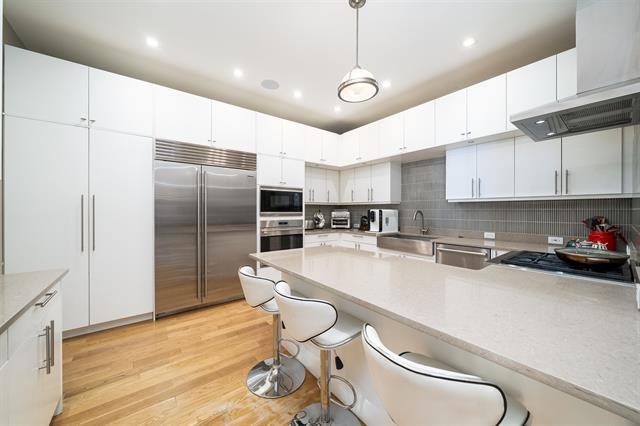 9 SOMERSET LANE Unit: PH 608