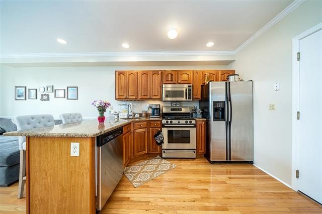 725 JEFFERSON ST Unit: 46