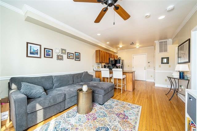 725 JEFFERSON ST Unit: 46