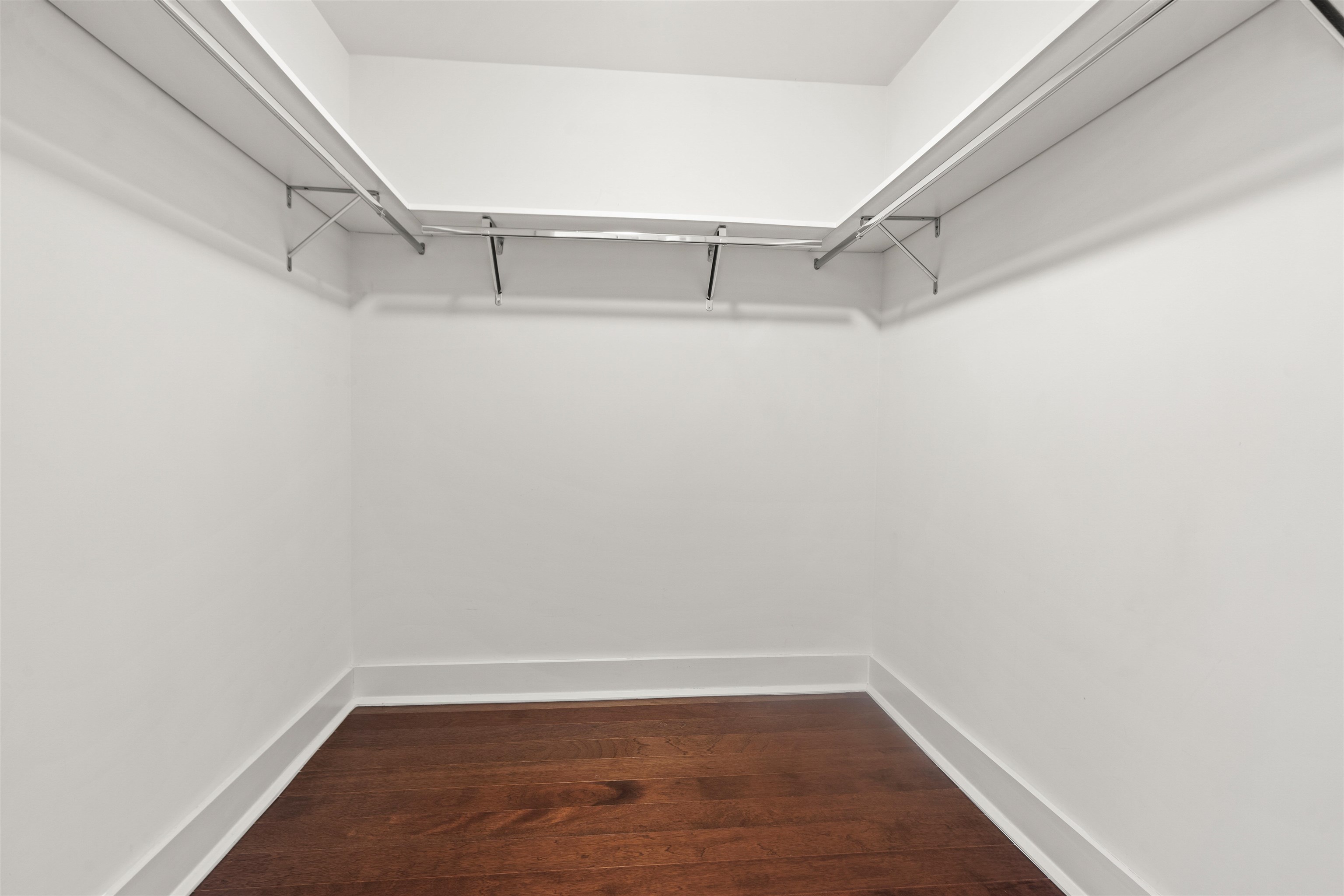 150 HENLEY PL Unit: 314