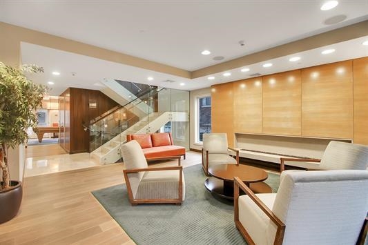 150 HENLEY PL Unit: 314