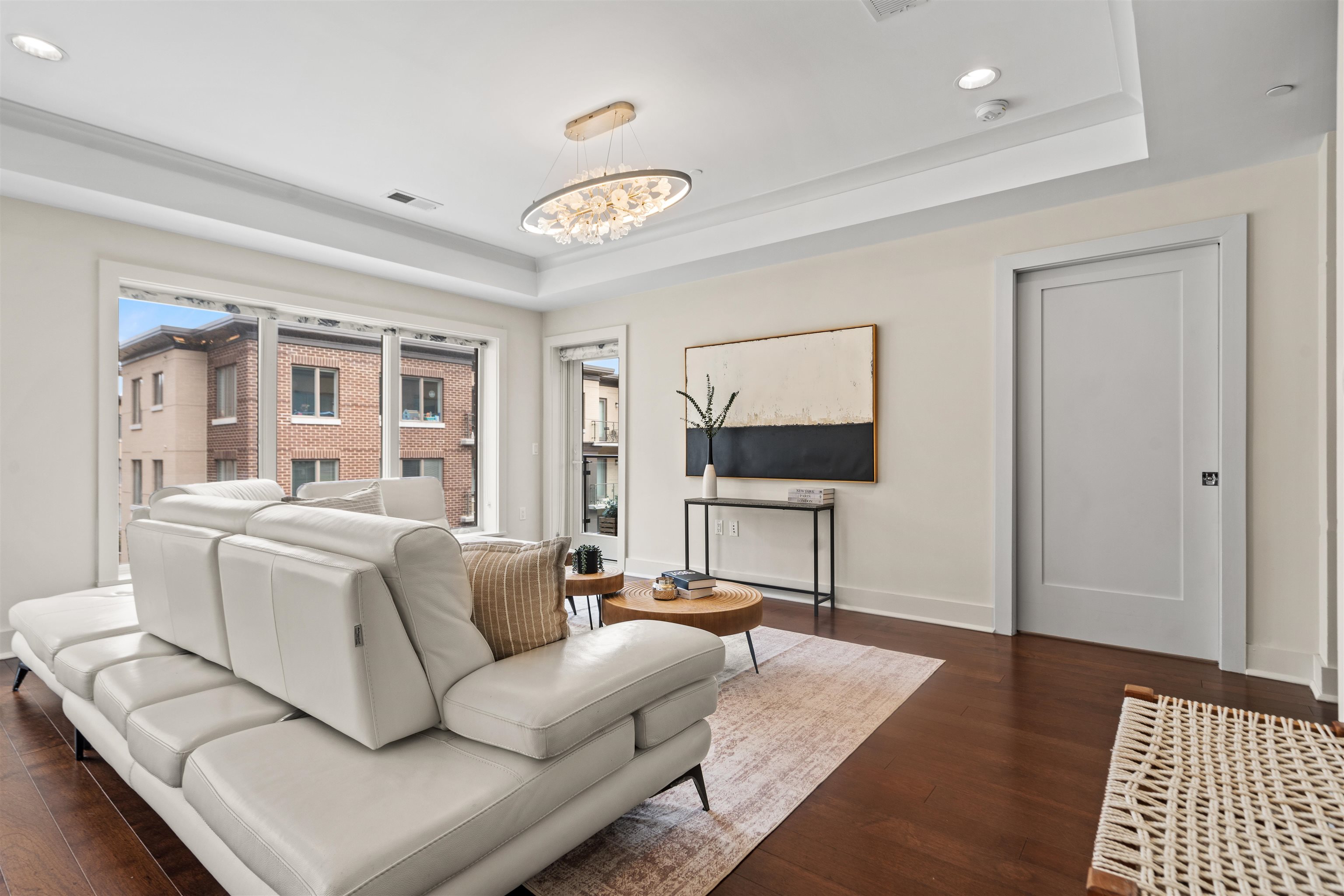 150 HENLEY PL Unit: 314