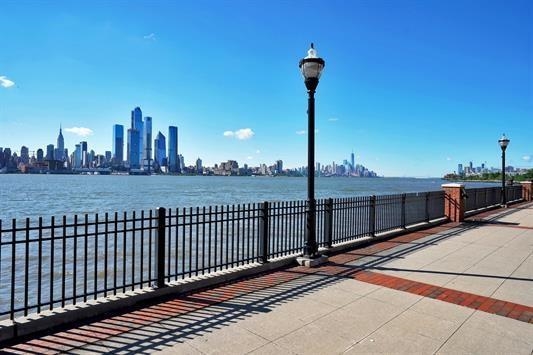 150 HENLEY PL Unit: 314