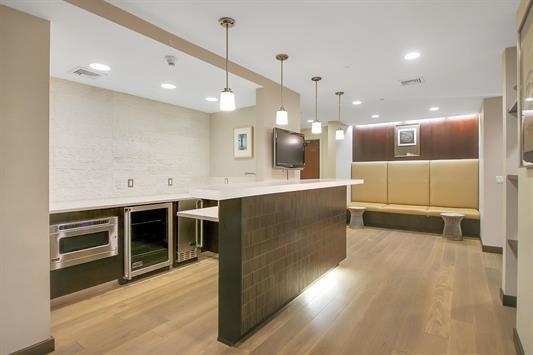 150 HENLEY PL Unit: 314