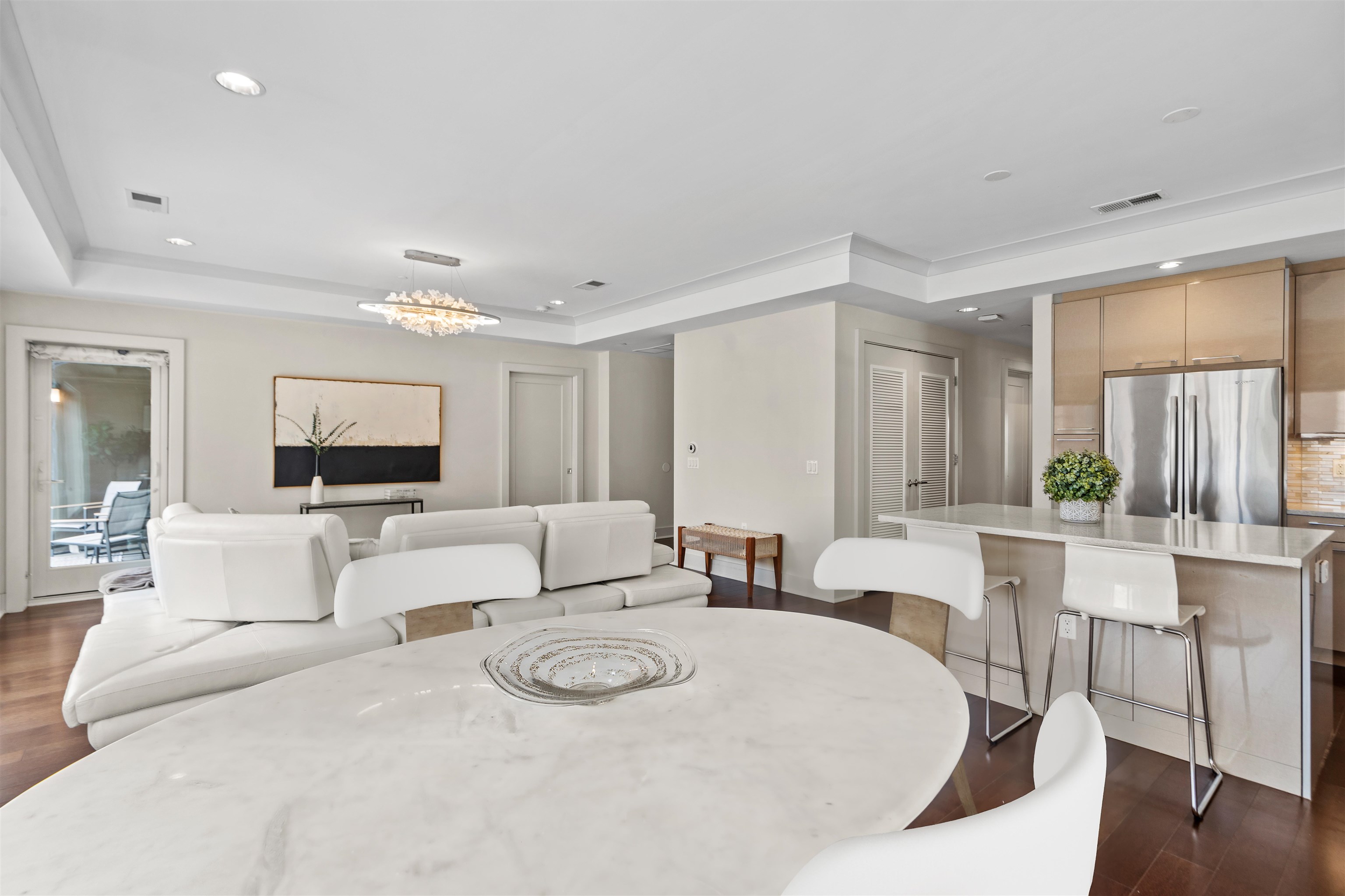 150 HENLEY PL Unit: 314