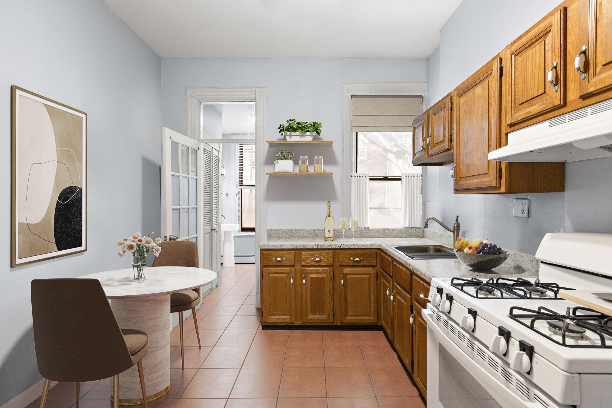 38 WEST HAMILTON PL Unit: 102 (1R)