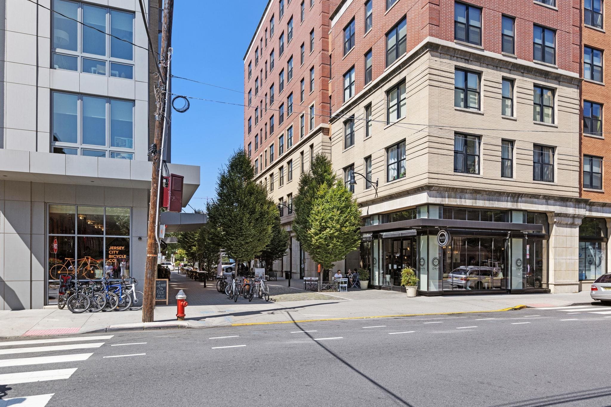 38 WEST HAMILTON PL Unit: 102 (1R)