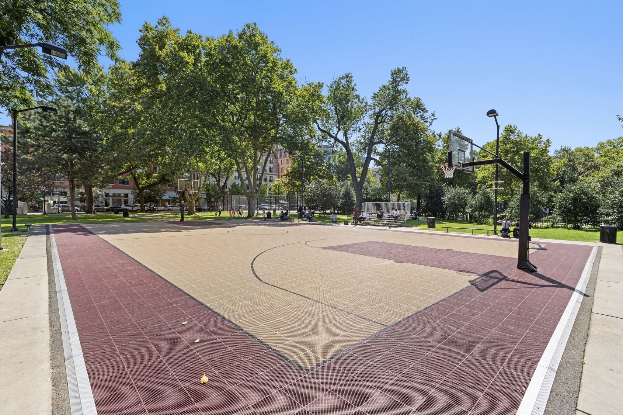38 WEST HAMILTON PL Unit: 102 (1R)