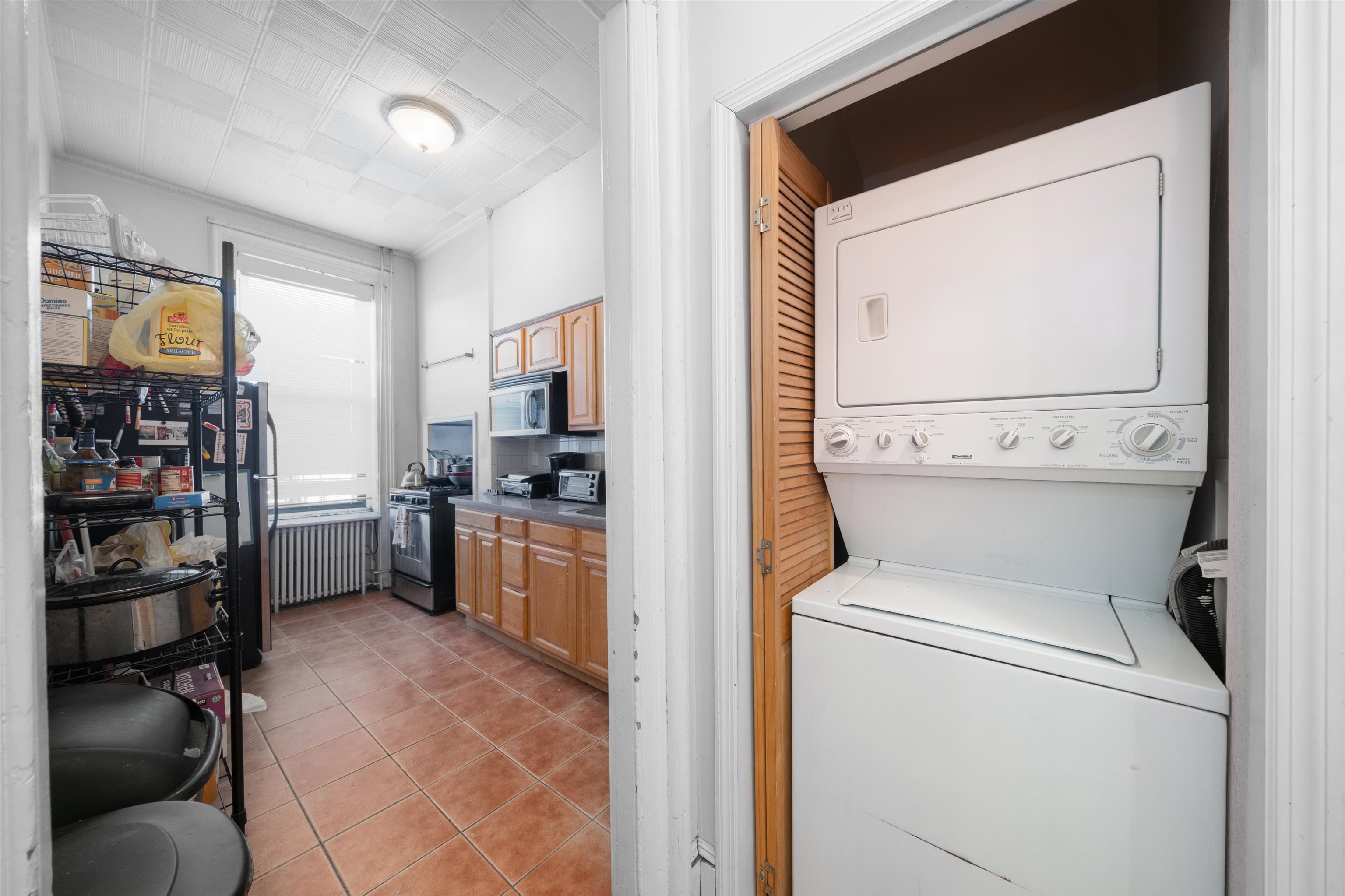 810 WASHINGTON ST Unit: 3