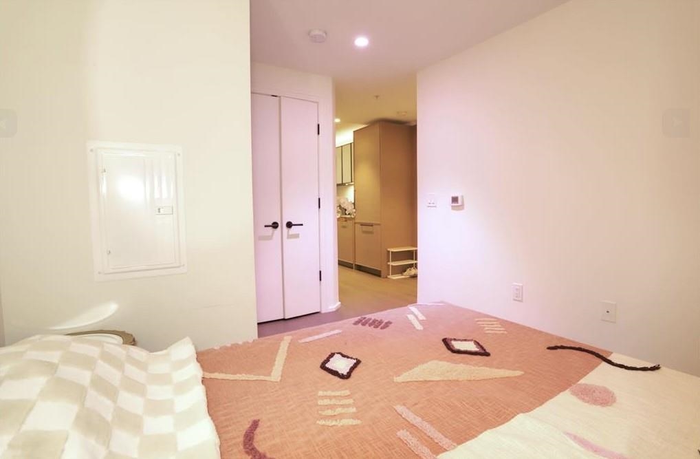 1425 HUDSON ST Unit: 2D